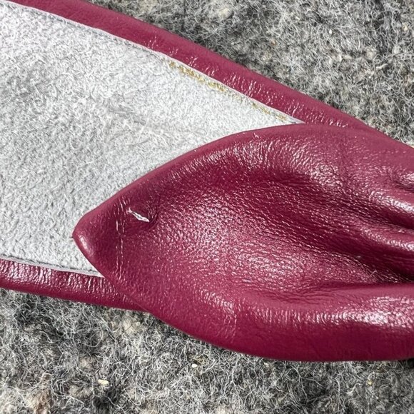 VTG 80's Liz Claiborne Deep Magenta Leather Belt w/ Gold Tone Buckle SM USA - Picture 5 of 15